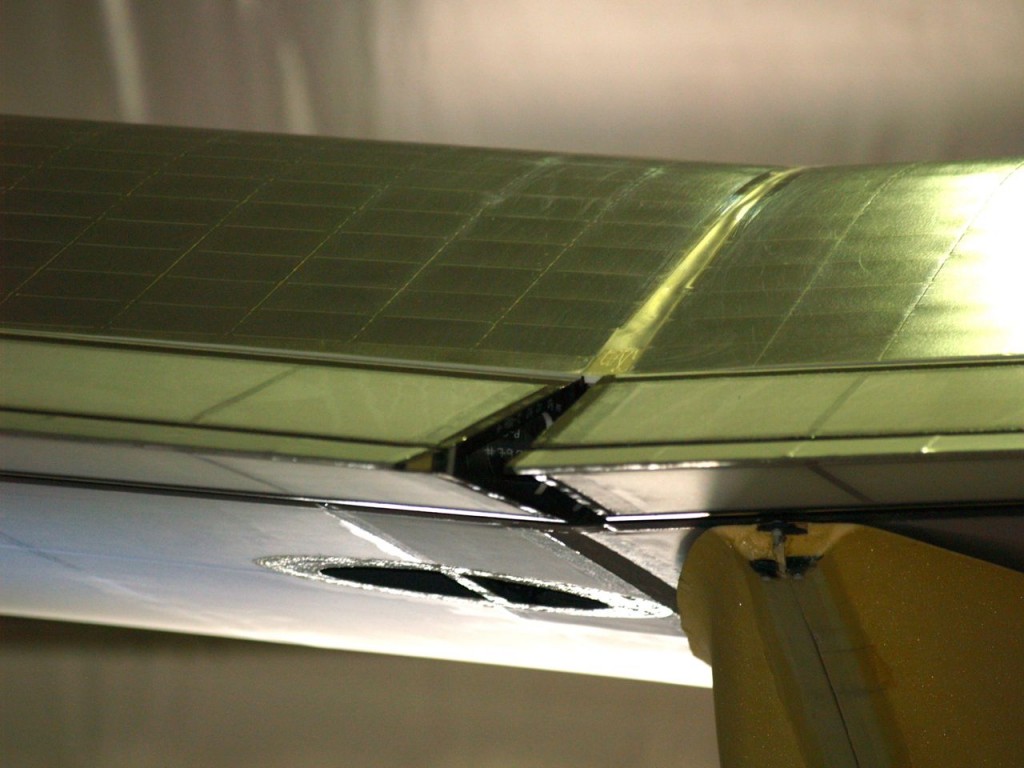 Solar Impulse wing flaps with photovoltaic cells on top