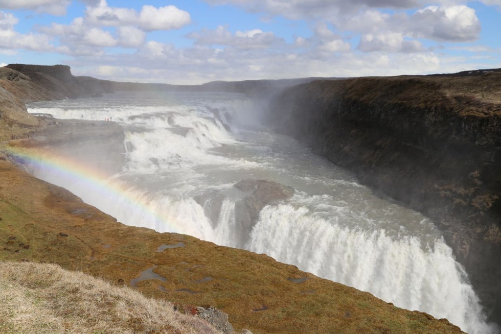 View of entire Gullfoss falls