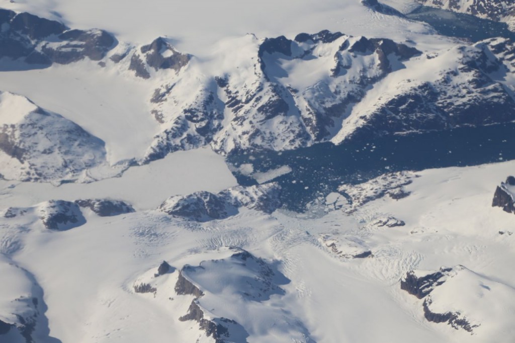 Ice breaking off glacier