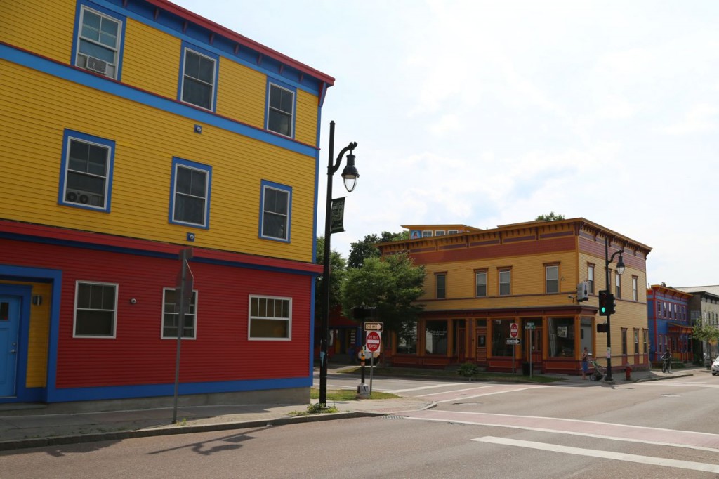 primary color apartments