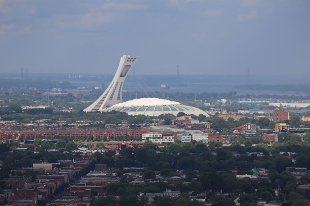 From Camillien-Houde lookout, a view of the Olympic venue (with zoom)