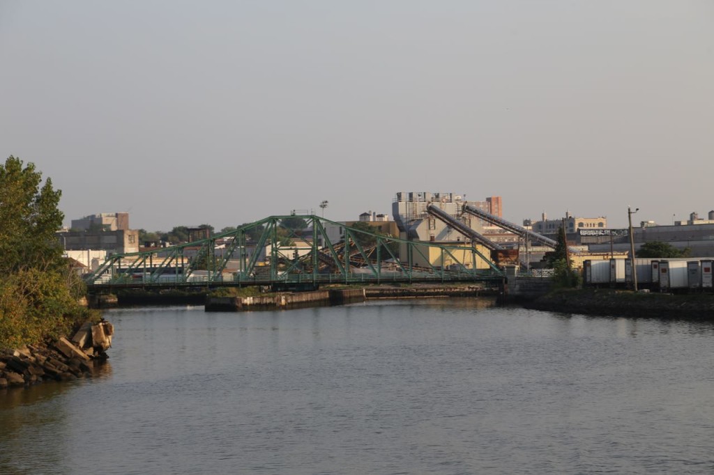 swing bridge